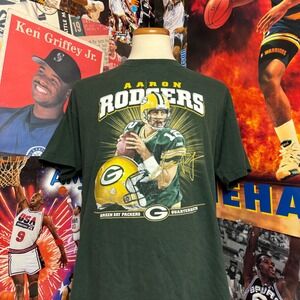 Green Bay Packers Aaron Rodgers NFL Football Quarterback T Shirt Men's Size‎ XL